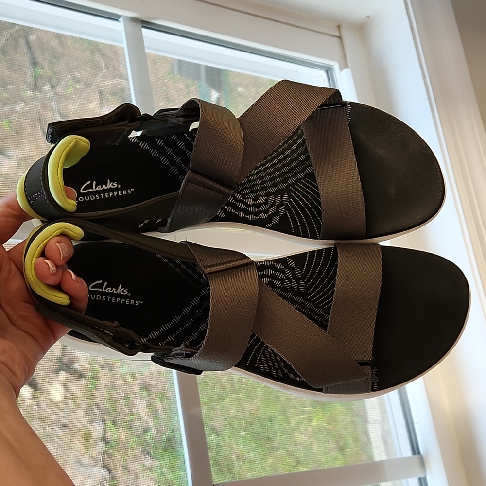 Clark's Cloudstepper Adjustable Sandals Size 11 - image 1